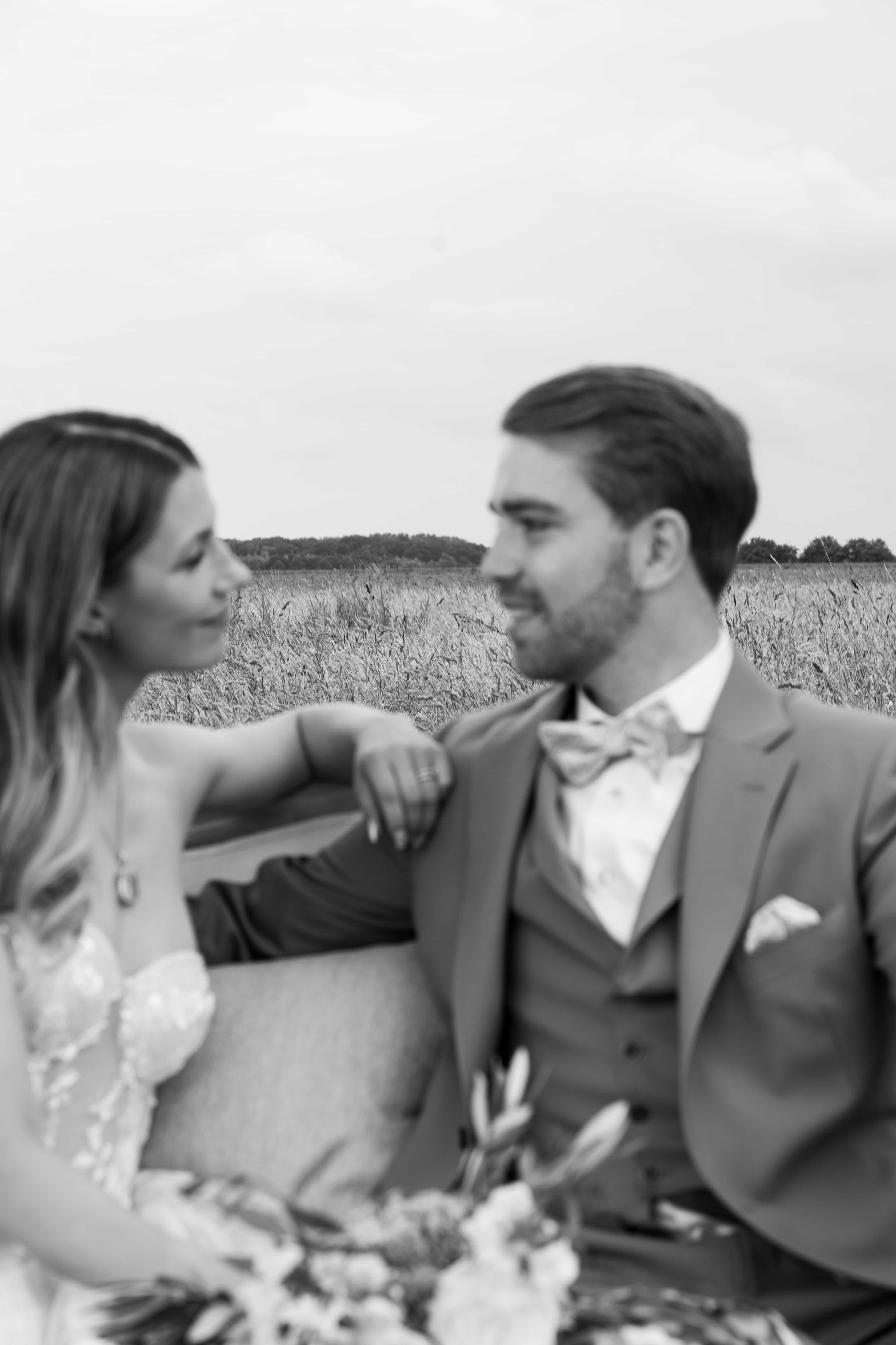 Hochzeitsfotograf Carolin & Sven – Brautpaar bei der freien Trauung